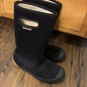 Girls size 11 bogs winter boots